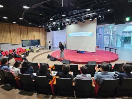 화천교육지원청, 2025년 상반기 학교 관리자 리더십 연수 운영 기사 이미지