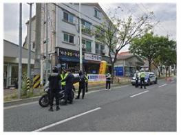 김해시장유출장소-차량등록사업소-서부경찰서-한국교통안전공단 ‘이륜자동차 소음 합동점검’ 실시 기사 이미지