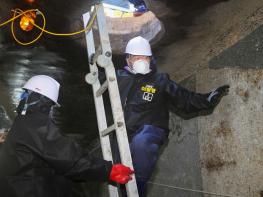 이필형 동대문구청장, 하수암거 속으로 직접 내려가 안전 점검 기사 이미지