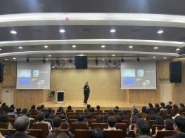 인천광역시교육청교육연수원, 조용민 대표 초청 ‘잠재력을 여는 AI 리터러시’ 연수 성료 기사 이미지