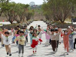 나주시, 출생기본소득·출생육아지원금 지역화폐로 지급 기사 이미지