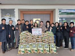 전라남도 남도사랑봉사단 무안군 지회 신옥미 회장, 백미 기부로 지역 취약계층 지원 기사 이미지