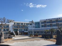 충북교육청 충북해양교육원 제주분원, 해안 환경 정화 활동 정기 운영 기사 이미지