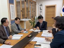 윤건영 충북교육감, 고교학점제...현장의견을 듣고 근본적인 검토되어야 기사 이미지