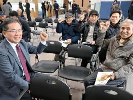 군위군 91세에도 멈추지않는 배움, 새해농업인실용교육장에서 만난감동 기사 이미지