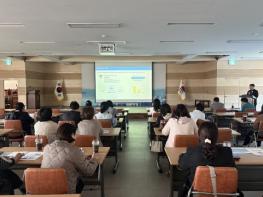 동해시 추운데 하원하는 자녀를 밖에서 기다리나요? ‘어린이 안심통학 서비스’를 활용하여 운행버스의 위치를 확인하세요 기사 이미지