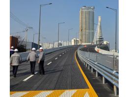 포항의 새 물길 여는 ‘해오름대교’ 30일 오후 개통…안전 준비 마쳤다 기사 이미지