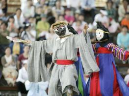 양주별산대놀이마당, 전승교육사 3명 배출… 25년 만의 성과 기사 이미지