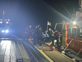 사천해경, 남일대 해수욕장 익수자 극적 구조 기사 이미지