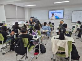 충북 영동군보건소 이제는 ‘선택’이 아닌 ‘의무’입니다...생명을 살리는 교육 '생명지킴이 교육' 신청 기사 이미지