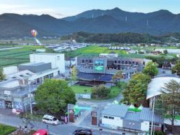 밀양공연예술축제, 문화체육관광부 주관 ‘로컬100’ 선정 기사 이미지