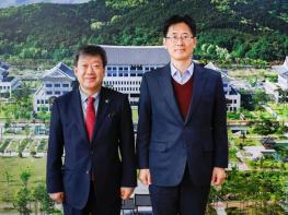남한권 울릉군수, 경북도 행정부지사ㆍ예산담당관 면담  기사 이미지