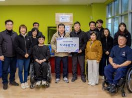 증평군장애인체육회, 증평군장애인탁구협회에 탁구용품 전달 기사 이미지