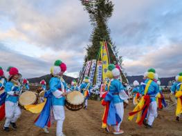 김해시 제11회 활천동 정월대보름 달집태우기 ‘성황’  기사 이미지