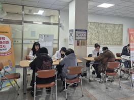 구미시, 어르신 5천 명 대상 ‘찾아가는 치매선별검사’ 확대 기사 이미지