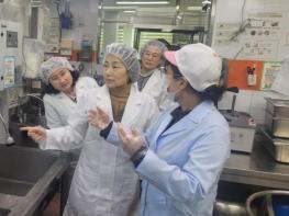 청도교육지원청, 신학기 대비 학교급식 위생점검 실시 기사 이미지