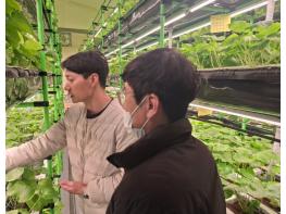 영동군 청년농업인의 매콤하고 톡 쏘는 꿈! 기사 이미지