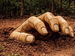 (재)논산문화관광재단  논산딸기축제, ‘대지의 연금술사’로 전 세계를 유혹하다 기사 이미지