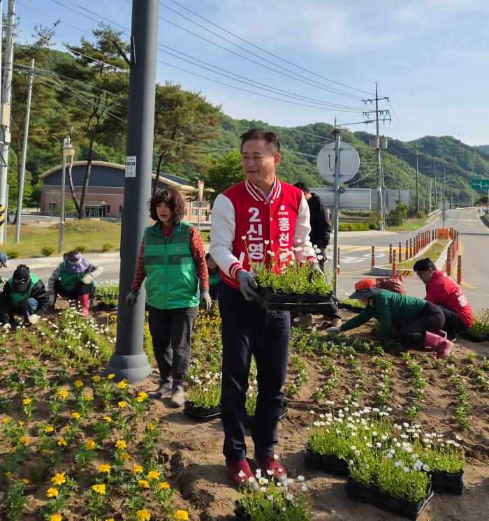 신영재 홍천군수 예비후보,“3대가 걷고 싶은 아름다운 홍천 만들 것”