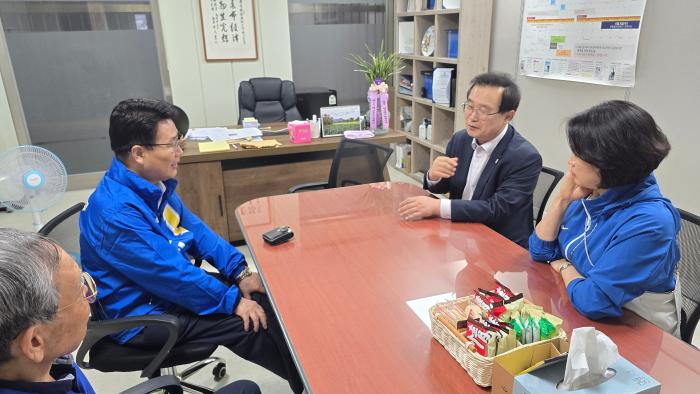 김원기 후보, 이건태·박지혜 의원과 샌드위치 간담회…“의정부 대전환 함께 추진”