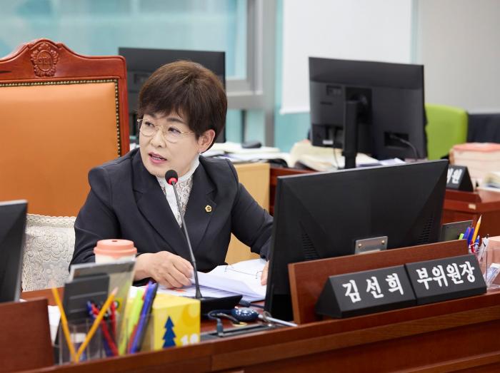 김선희 의원, ‘경기교육장학재단 출연금 지원’ 제안...  “도내 학생 장학 혜택 확대 기반 마련해야”