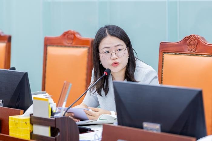 이자형 의원 “재정 어렵다며 8억 원 통합채용 민간위탁...관행부터 바꿔야”