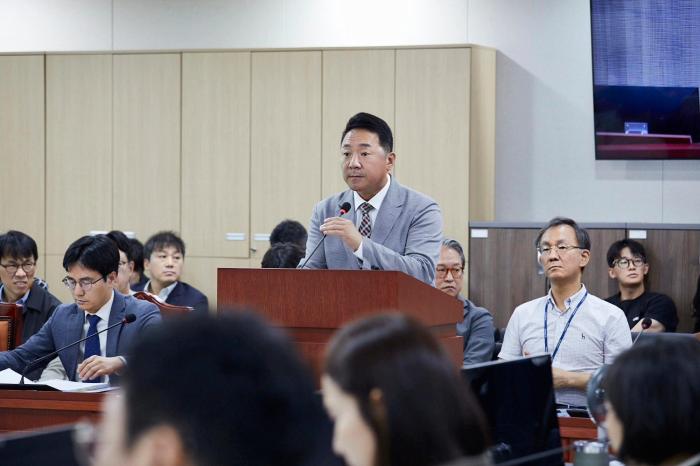 정용한 의원, “전통시장·상점가 현장 목소리 담을 협력체계 논의 이어갈 것”