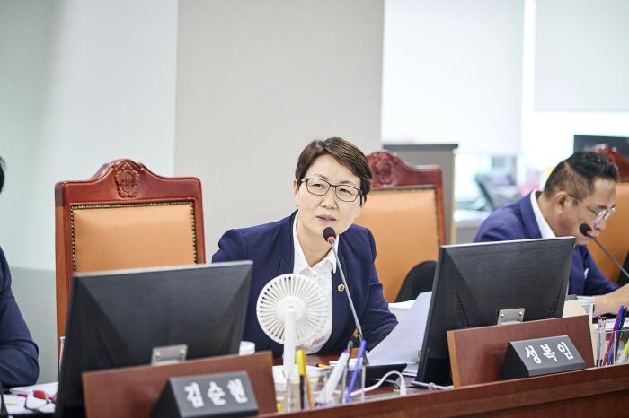 성복임 의원 “버스 멈추고 교량 사고 나면 누가 책임지나…안전·교통예산 감액 신중해야”