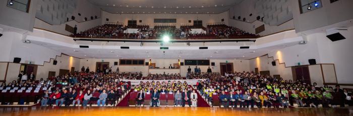 김현덕 의원, 경기도재가노인복지협회 한마음 대축제 참석… “돌봄 종사자들이 안정된 환경에서 일할 수 있어야”