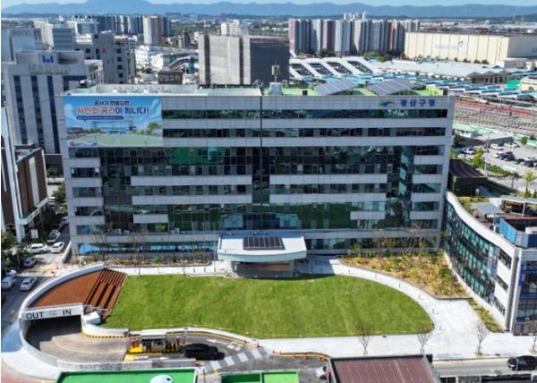 광주 광산구 첨단종합사회복지관, “생애 첫 치매검사, 무료로 검진하세요” 기사 이미지