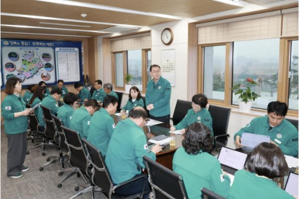 예천군, 중동 상황 대응 분야별 점검 회의 개최 기사 이미지