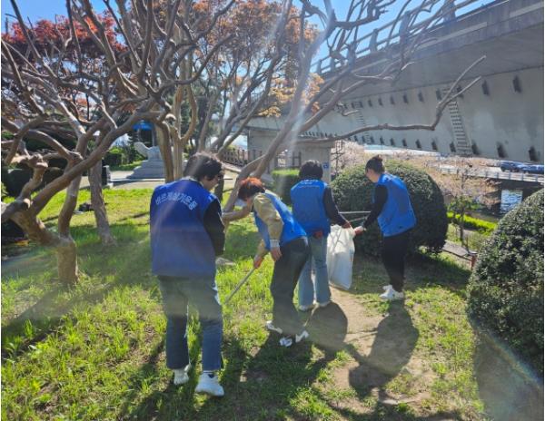 부산 북구 구포2동 바르게살기위원회, 4월 도시환경정비 실시 기사 이미지