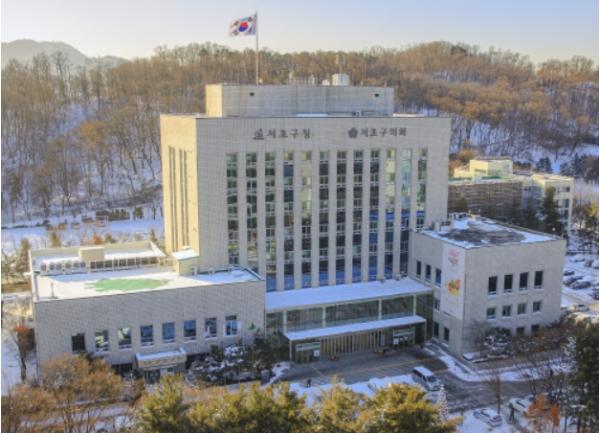 서초구, ‘펫티켓 인증제’ 시행... 성숙한 반려문화 정착 나선다! 기사 이미지