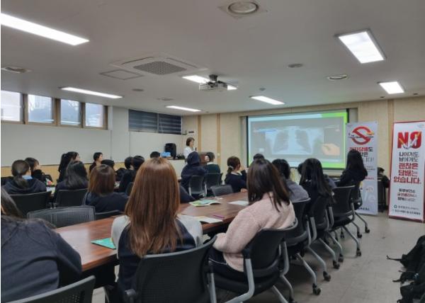 남양주시 동부보건소, 심석고 금연서포터즈 대상 전자담배·흡연 예방 교육 실시 기사 이미지