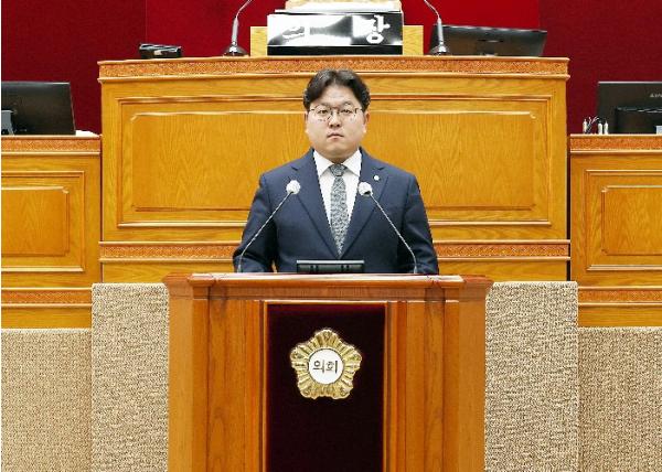 안양시의회 채진기 의원, 종량제봉투 수급 혼란에 ‘원칙 행정’ 촉구...공공용 전용 멈추고 매뉴얼 마련해야 기사 이미지