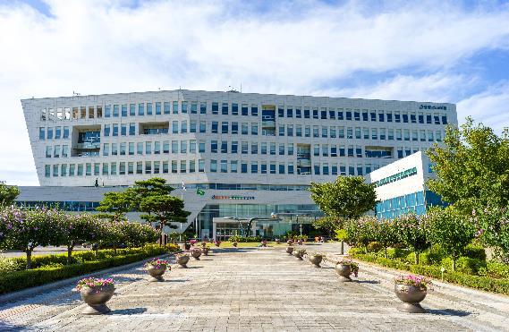 충남교육청, 충남예술고 예술활동복합공간 2026년 교육부 학교복합시설 1차 공모사업 선정 기사 이미지