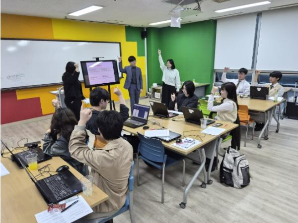 과천시청소년재단 학교밖청소년지원센터, 청소년 대상 인공지능 맞춤형 교육 운영 기사 이미지
