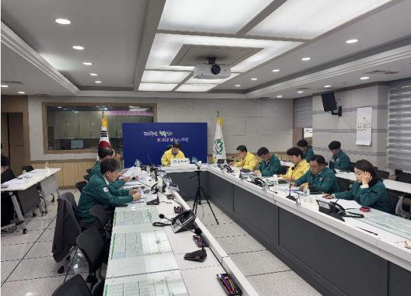 성주군, 2026 여름철 자연재난(태풍‧호우) 사전대비 점검 및 대책회의 개최 기사 이미지