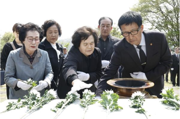 화성특례시, 제107주년 4.15 추모제 개최... ‘꽃으로 피어난 그날의 기억’