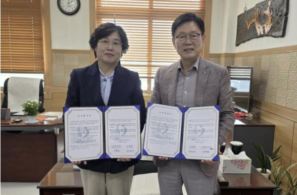 보은군청소년센터, 보은문화원과 업무협약 체결 기사 이미지
