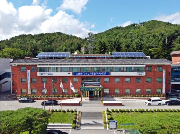 '등록금·입학축하금·장학금까지'…양구군, 교육비 3중 지원 체계 완성 기사 이미지