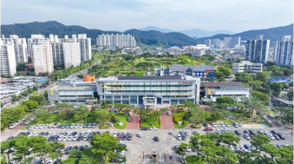 문경시, 전국 최초로 2자녀 가구 재산세 제로 시대 연다 기사 이미지