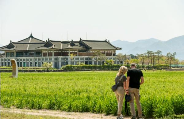 경주 외국인 관광객 증가세 뚜렷…관광시장 다변화 ‘현장 체감’ 기사 이미지