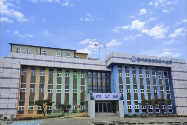경기도연천교육지원청, '더 안전한 학교' 안전보건관리 지원사업 모니터링 실시 기사 이미지