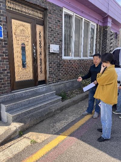 군산시, 낙상 예방 위한 맞춤형 주거환경 개선사업 추진 기사 이미지