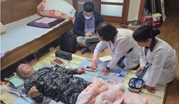 문경시보건소-스마일내과의원 협업형 장기요양 재택의료센터 본격 운영 기사 이미지
