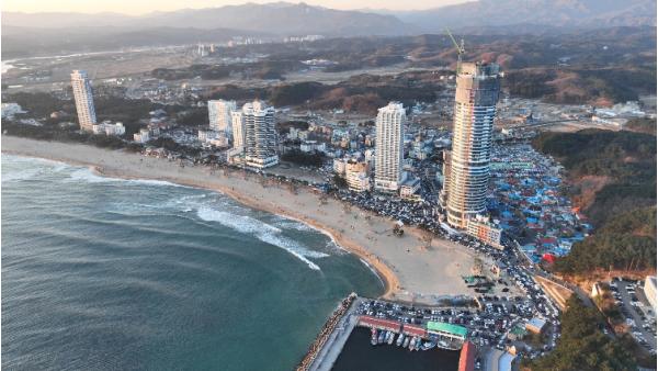양양군, 낙산해수욕장 일원 공영주차장 식별체계 도입 … 이용객 편의 대폭 강화 기사 이미지