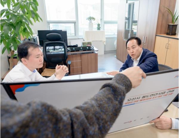 오산시, 기획예산처 재정투자심의관 찾아가 '분당선 오산연장 예타 대상 조속 선정 협조' 요청 기사 이미지