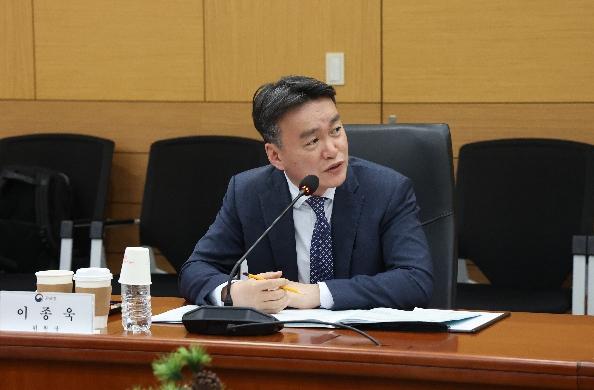 관세청, 복합물류보세창고 보관물품 수입통관 허용 ··· 적극행정으로 기업 물류재고비용 줄인다