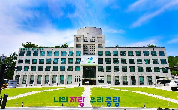 중랑구, 지속적 소통과 대안 제시로 불법노점 정비 기사 이미지
